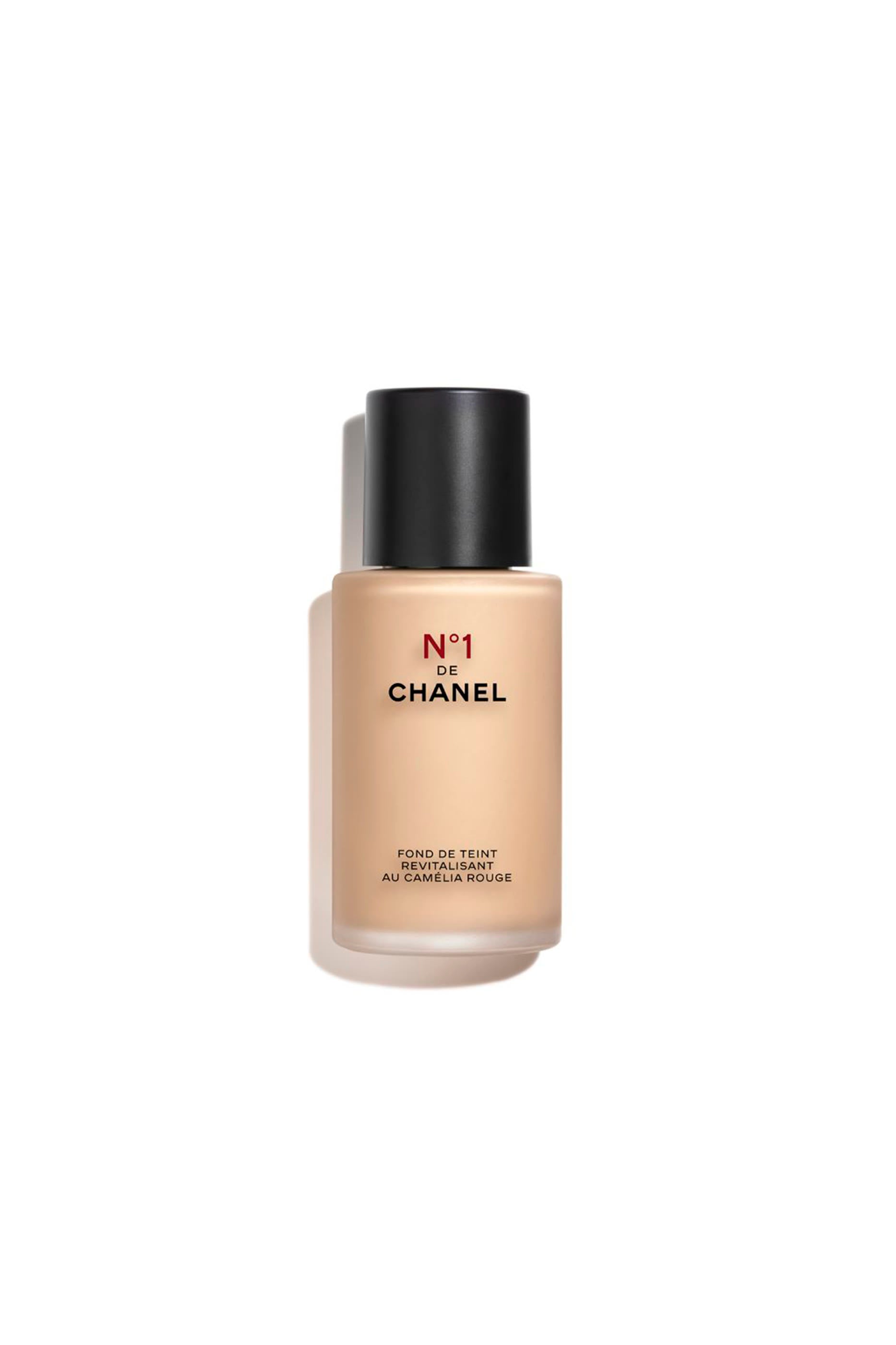 N°1 DE CHANEL REVITALISING FOUNDATION Illuminates - Hydrates - Protects
