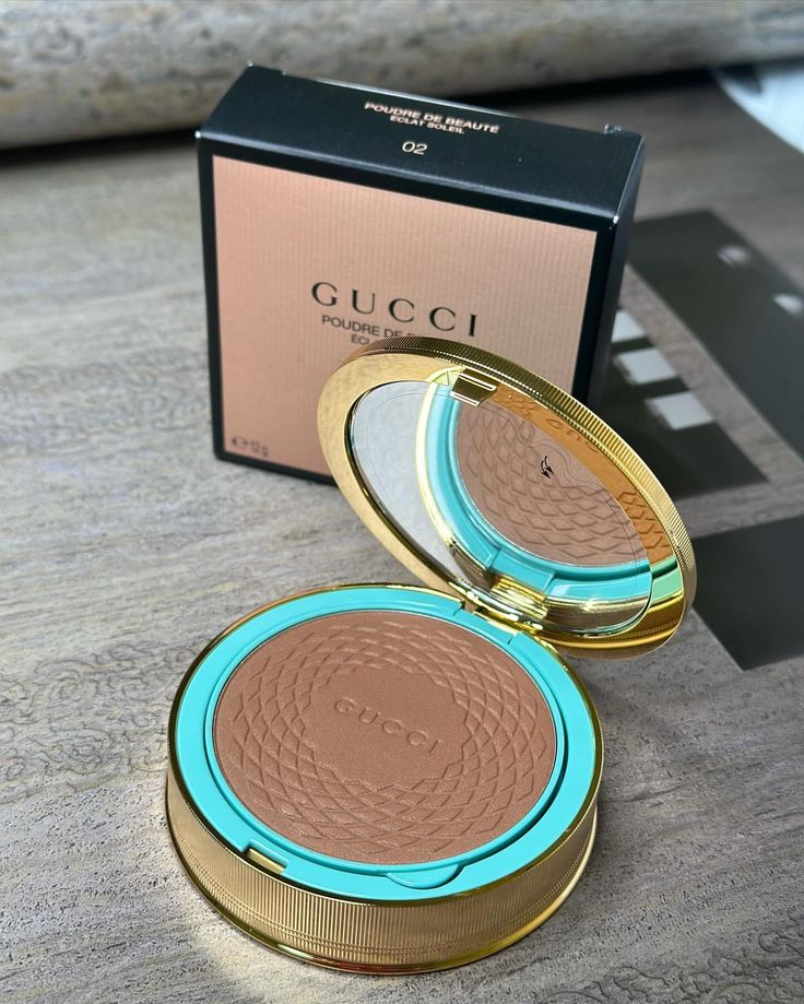 Gucci DE Beaute powder